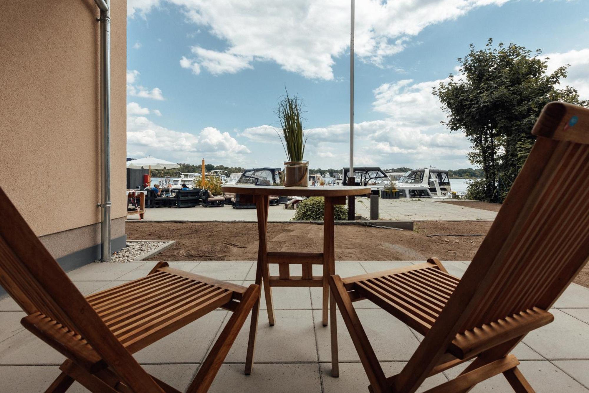 Exklusive Ferienwohnungen An Der Havel Werder  Exteriör bild